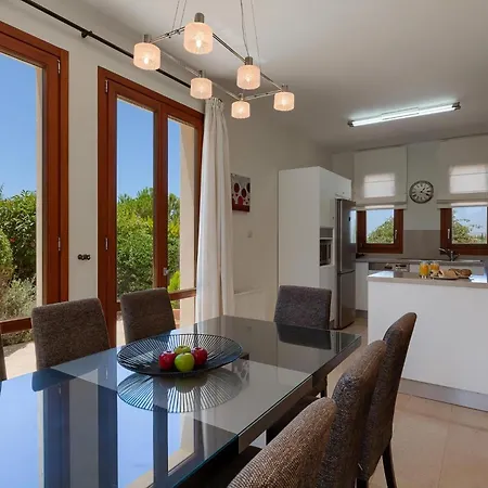 Aphrodite Hills Holiday Residences Superior Villas 4 Bedroom Superior Villa - 0336 Paphos Buitenkant foto